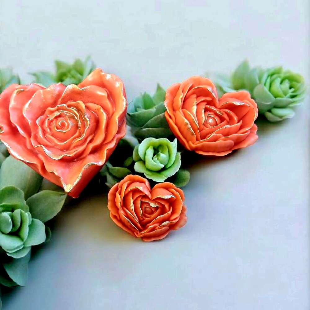 Hand Crafted, Heart throb soap gift set - Picture 3 of 8